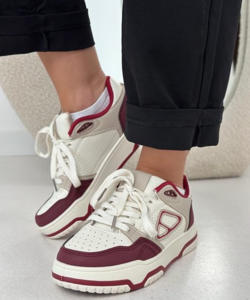 Vyšninės spalvos kedai