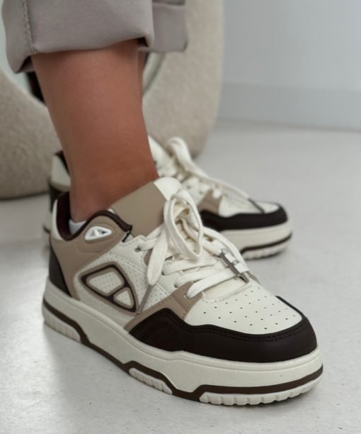 Alternative view of Šokolado spalvos kedai