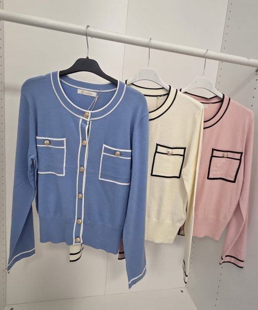 Alternative view of Megztinis su aukso spalvos sagutėmis, juodas